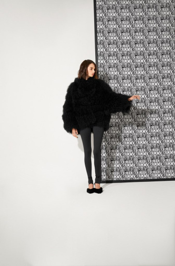 Fotoservizio/FW 22-23/WOMEN/PRESENTAZIONE/SIMONETTA RAVIZZA/DP2/17