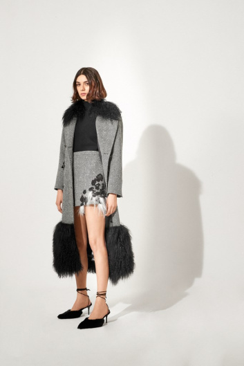 Fotoservizio/FW 22-23/WOMEN/PRESENTAZIONE/SIMONETTA RAVIZZA/DP2/13