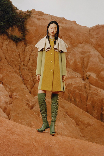 Fotoservizio/FW 22-23/WOMEN/PRESENTAZIONE/SARAWONG/DP2/23