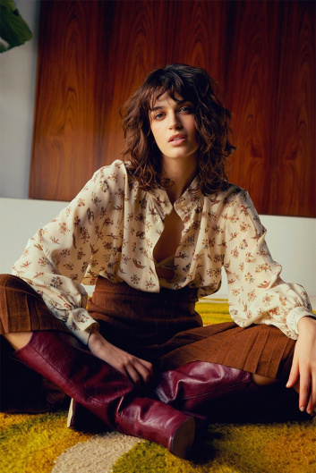 Fotoservizio/FW 22-23/WOMEN/PRESENTAZIONE/MOMONì/DP2/0