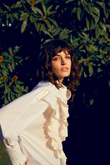 Fotoservizio/FW 22-23/WOMEN/PRESENTAZIONE/MOMONì/DP2/2