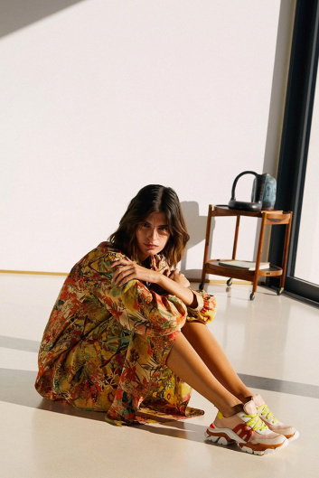 Fotoservizio/FW 22-23/WOMEN/PRESENTAZIONE/MOMONì/DP2/13