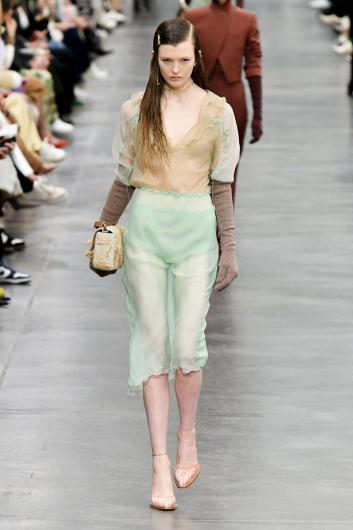 Fotoservizio/FW 22-23/WOMEN/SFILATA/FENDI/DP2/10