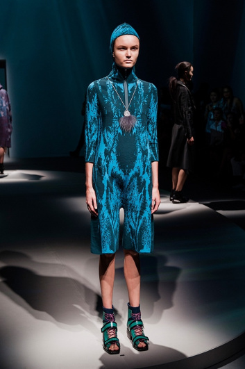 Fotoservizio/SS 2016/WOMEN/KRIZIA/DP2/23