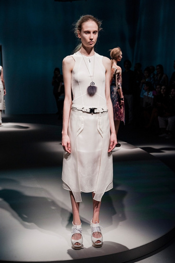 Fotoservizio/SS 2016/WOMEN/KRIZIA/DP2/31