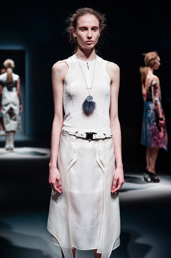 Fotoservizio/SS 2016/WOMEN/KRIZIA/DP2/32
