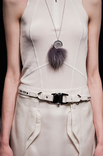 Fotoservizio/SS 2016/WOMEN/KRIZIA/DP2/33
