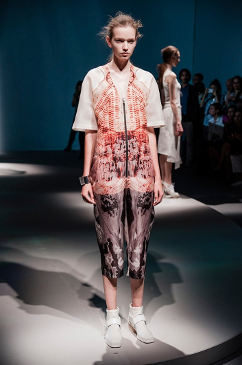 Fotoservizio/SS 2016/WOMEN/KRIZIA/DP2/35