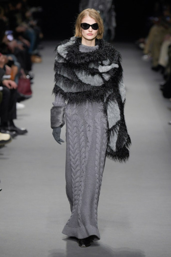 Fotoservizio/FW 22-23/WOMEN/SFILATA/ALBERTA FERRETTI/DP2/2