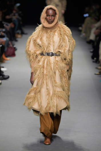 Fotoservizio/FW 22-23/WOMEN/SFILATA/ALBERTA FERRETTI/DP2/15