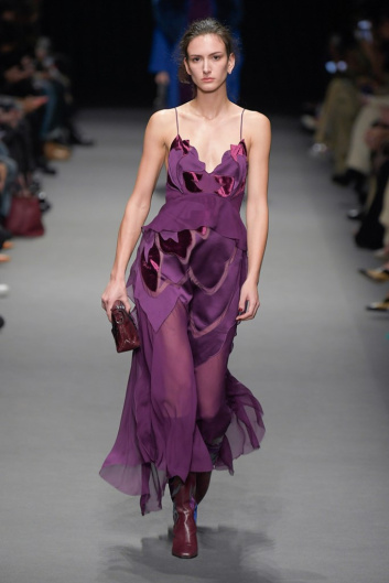 Fotoservizio/FW 22-23/WOMEN/SFILATA/ALBERTA FERRETTI/DP2/11