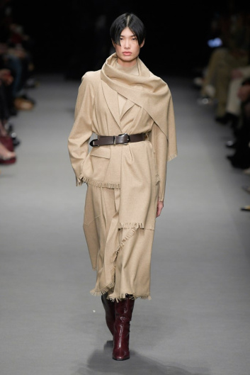 Fotoservizio/FW 22-23/WOMEN/SFILATA/ALBERTA FERRETTI/DP2/19