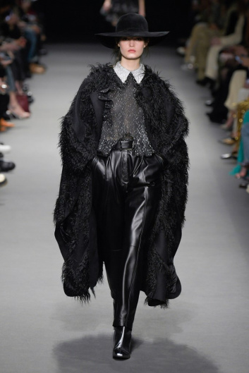 Fotoservizio/FW 22-23/WOMEN/SFILATA/ALBERTA FERRETTI/DP2/1