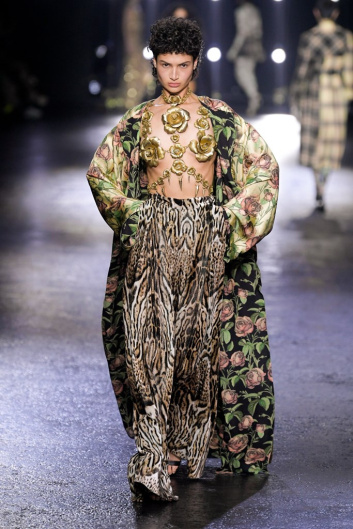Fotoservizio/FW 22-23/WOMEN/SFILATA/ROBERTO CAVALLI/DP2/28