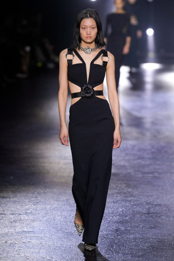 Fotoservizio/FW 22-23/WOMEN/SFILATA/ROBERTO CAVALLI/DP2/15
