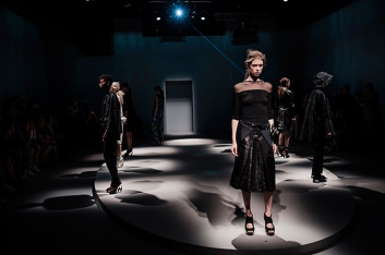 Fotoservizio/SS 2016/WOMEN/KRIZIA/DP2/55