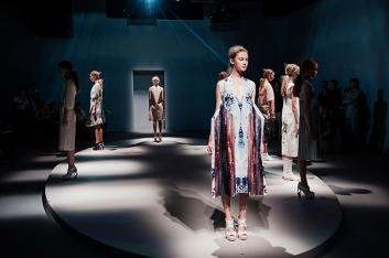 Fotoservizio/SS 2016/WOMEN/KRIZIA/DP2/56