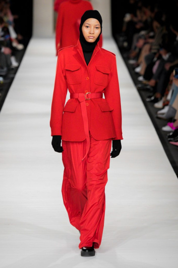 Fotoservizio/FW 22-23/WOMEN/SFILATA/MAX MARA/DP2/14