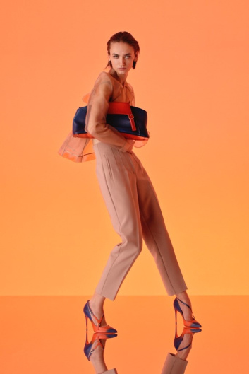 Fotoservizio/FW 22-23/WOMEN/PRESENTAZIONE/SANTONI/DP2/2