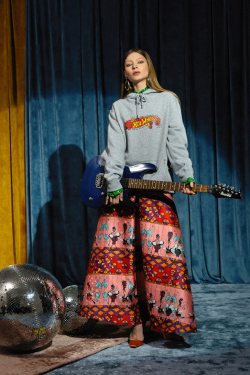 Fotoservizio/FW 22-23/WOMEN/PRESENTAZIONE/ALESSANDRO ENRIQUEZ/DP2/18