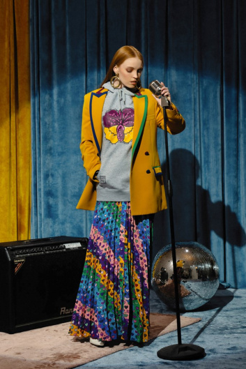 Fotoservizio/FW 22-23/WOMEN/PRESENTAZIONE/ALESSANDRO ENRIQUEZ/DP2/46