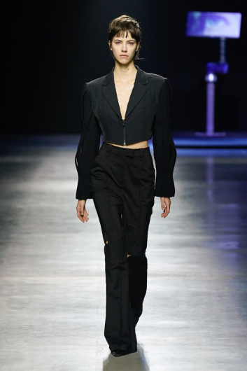Fotoservizio/FW 22-23/WOMEN/SFILATA/ANNAKIKI/DP2/1
