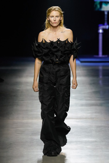 Fotoservizio/FW 22-23/WOMEN/SFILATA/ANNAKIKI/DP2/0