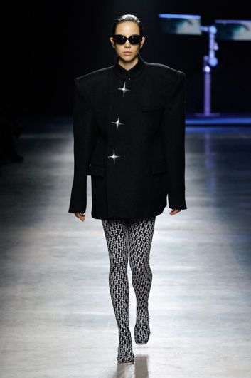 Fotoservizio/FW 22-23/WOMEN/SFILATA/ANNAKIKI/DP2/26