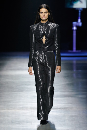 Fotoservizio/FW 22-23/WOMEN/SFILATA/ANNAKIKI/DP2/36