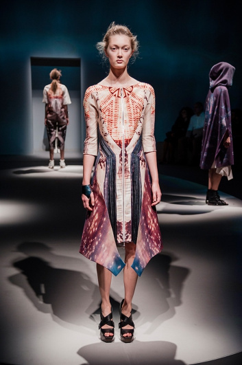 Fotoservizio/SS 2016/WOMEN/KRIZIA/DP2/95