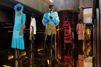 Fotoservizio/FW 22-23/WOMEN/PRESENTAZIONE/GILBERTO CALZOLARI/DP2/14