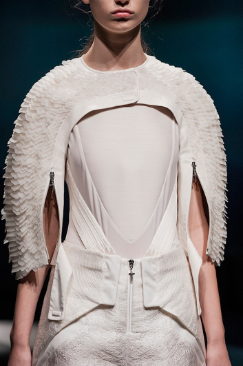 Fotoservizio/SS 2016/WOMEN/KRIZIA/DP2/101