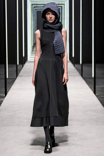 Fotoservizio/FW 22-23/WOMEN/SFILATA/ANTEPRIMA/DP2/4