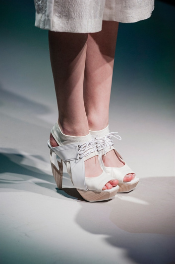 Fotoservizio/SS 2016/WOMEN/KRIZIA/DP2/102