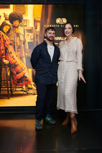 Fotoservizio/FW 22-23/WOMEN/PRESENTAZIONE/GILBERTO CALZOLARI/DP2/19