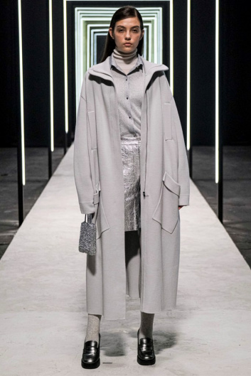 Fotoservizio/FW 22-23/WOMEN/SFILATA/ANTEPRIMA/DP2/19
