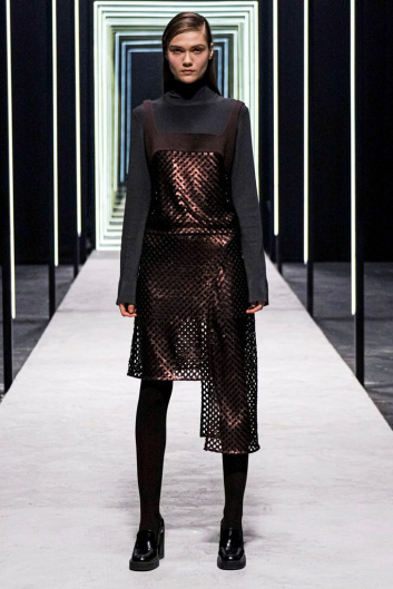 Fotoservizio/FW 22-23/WOMEN/SFILATA/ANTEPRIMA/DP2/34