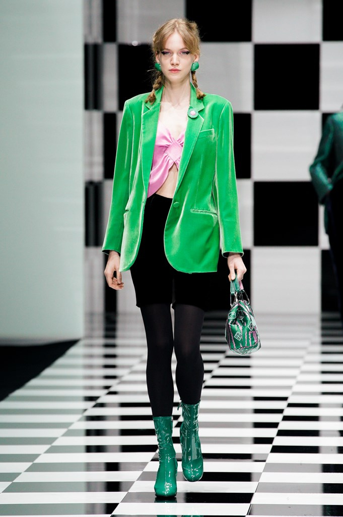 Fotoservizio/FW 22-23/WOMEN/SFILATA/EMPORIO ARMANI/DP2/7