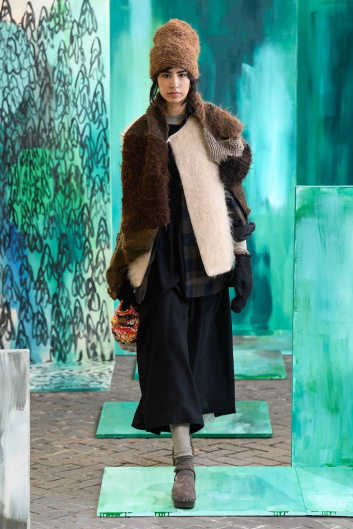 Fotoservizio/FW 22-23/WOMEN/SFILATA/DANIELA GREGIS/DP2/12