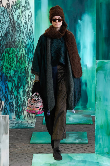 Fotoservizio/FW 22-23/WOMEN/SFILATA/DANIELA GREGIS/DP2/38