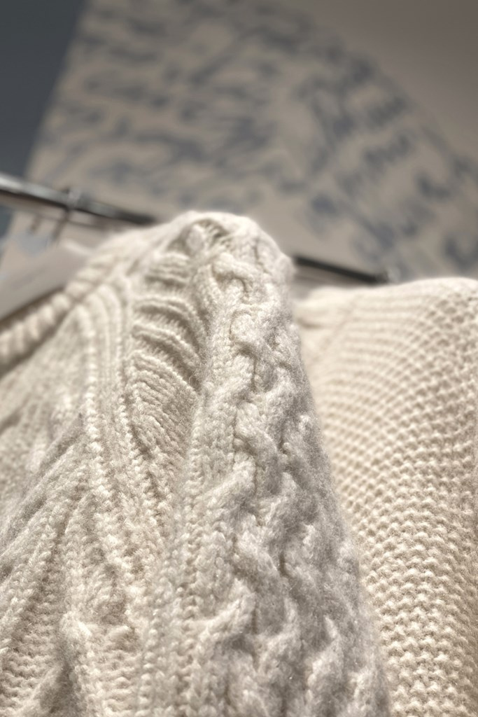 Fotoservizio/FW 22-23/WOMEN/PRESENTAZIONE/MALO/DP2/11