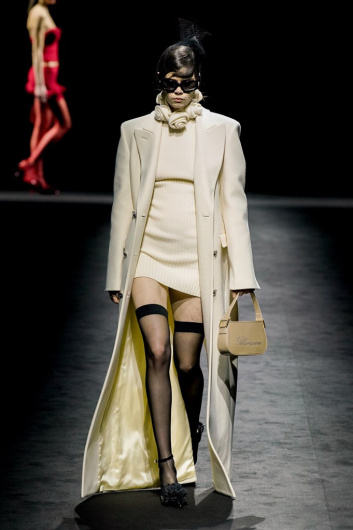 Fotoservizio/FW 22-23/WOMEN/SFILATA/BLUMARINE/DP2/2