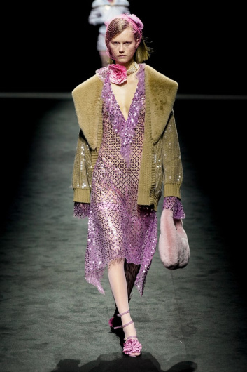 Fotoservizio/FW 22-23/WOMEN/SFILATA/BLUMARINE/DP2/12