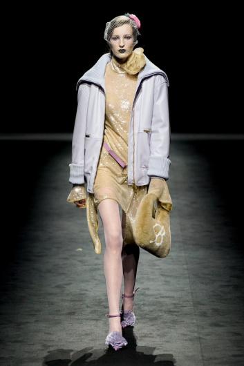Fotoservizio/FW 22-23/WOMEN/SFILATA/BLUMARINE/DP2/18