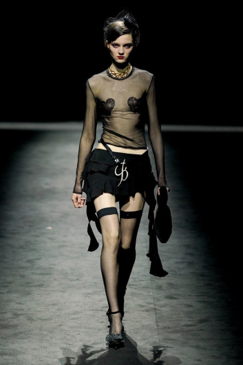 Fotoservizio/FW 22-23/WOMEN/SFILATA/BLUMARINE/DP2/1
