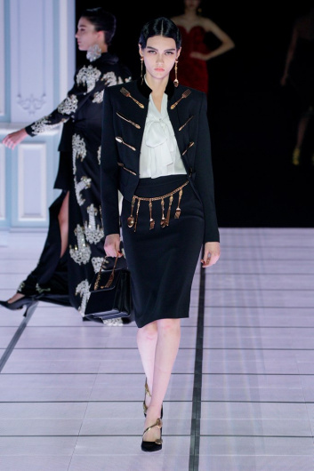 Fotoservizio/FW 22-23/WOMEN/SFILATA/MOSCHINO/DP2/10
