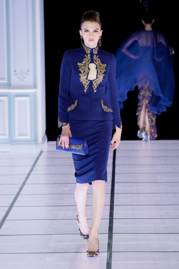 Fotoservizio/FW 22-23/WOMEN/SFILATA/MOSCHINO/DP2/6