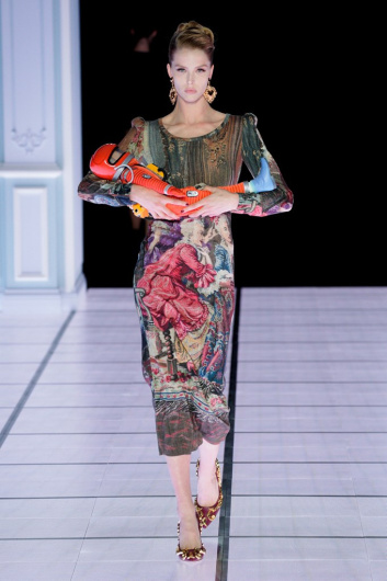 Fotoservizio/FW 22-23/WOMEN/SFILATA/MOSCHINO/DP2/3