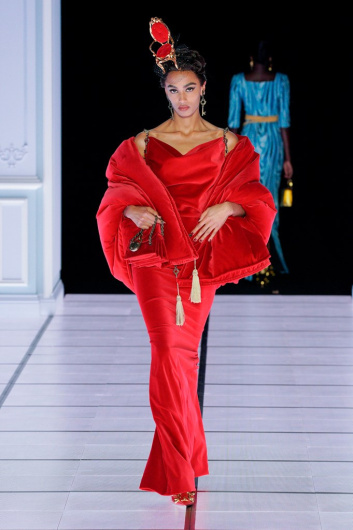 Fotoservizio/FW 22-23/WOMEN/SFILATA/MOSCHINO/DP2/20
