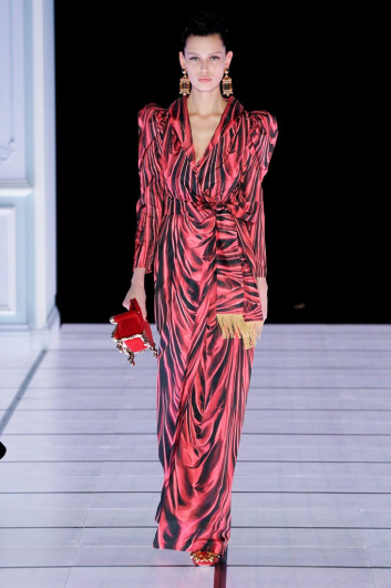 Fotoservizio/FW 22-23/WOMEN/SFILATA/MOSCHINO/DP2/15